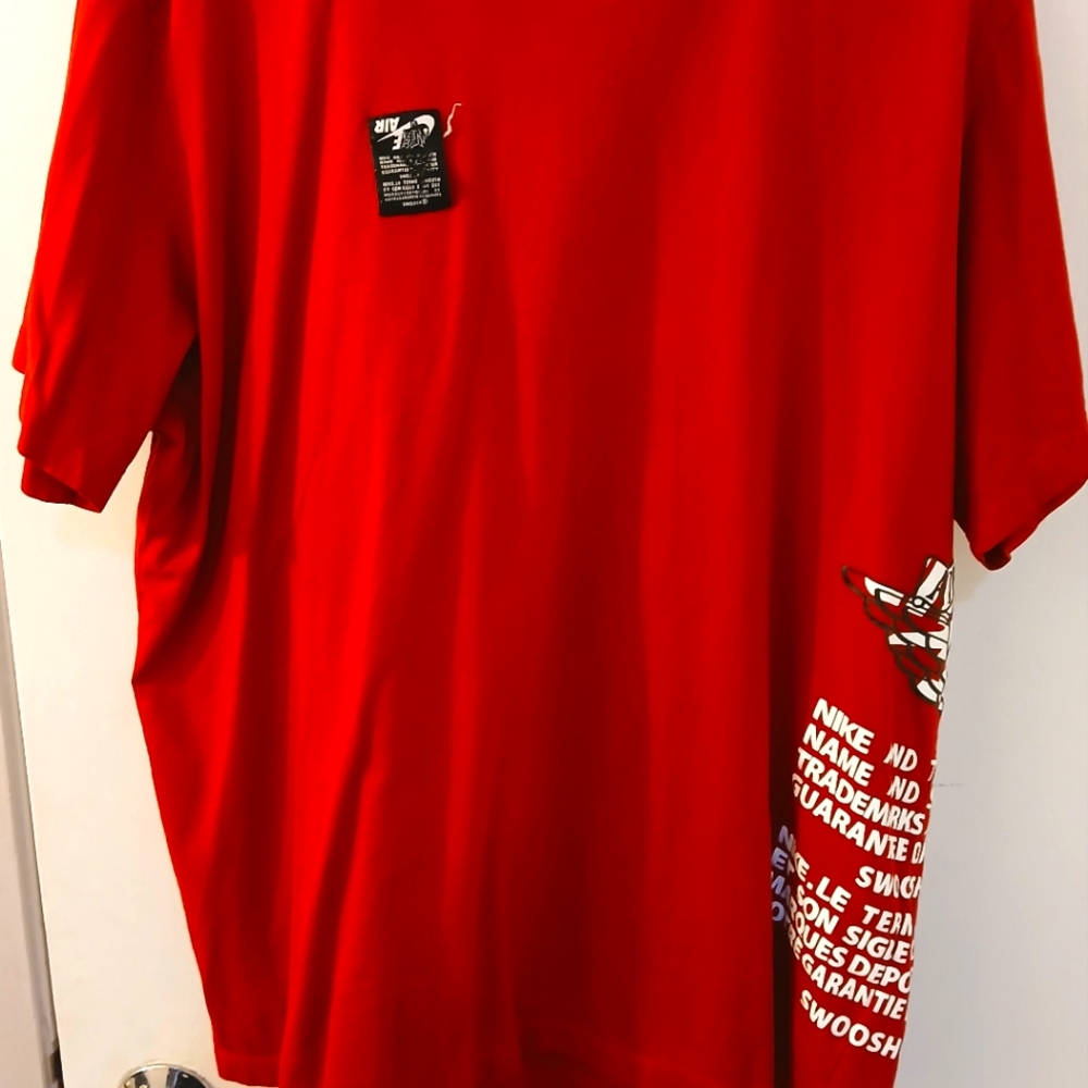 Nike Air Jordan Retro shirt